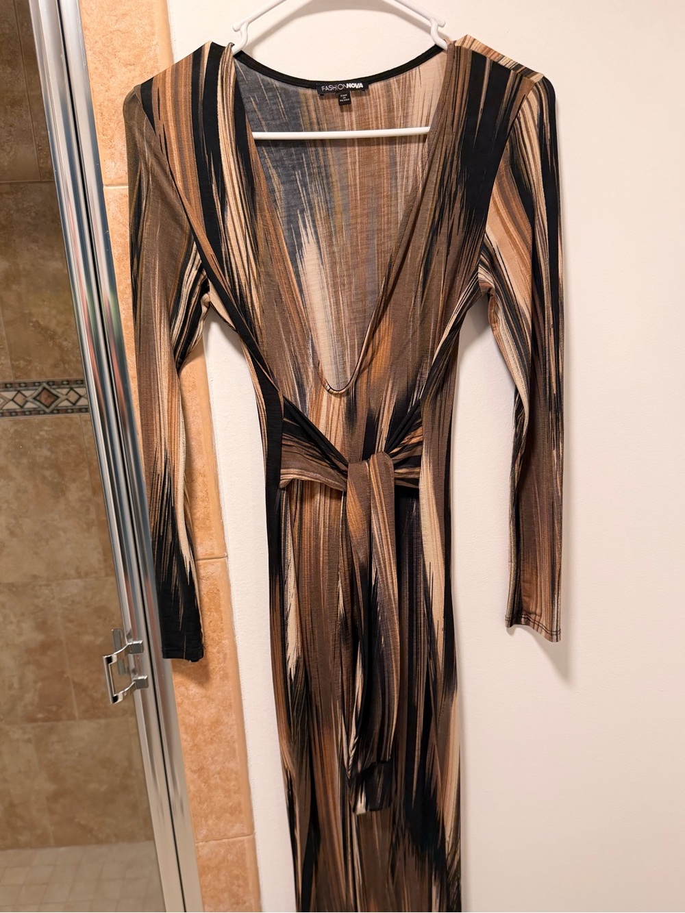 Fashion Nova Black and Brown Abstract Maxi Dress with Waist Tie